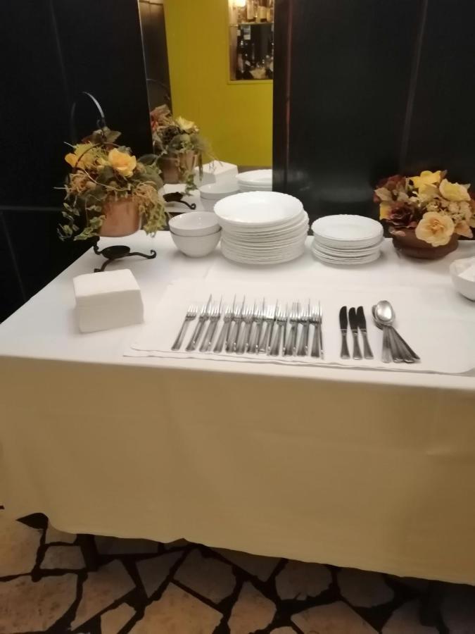 مبيت وإفطار فيروفيتيكا Sulentic Sobe I Restoran المظهر الخارجي الصورة
